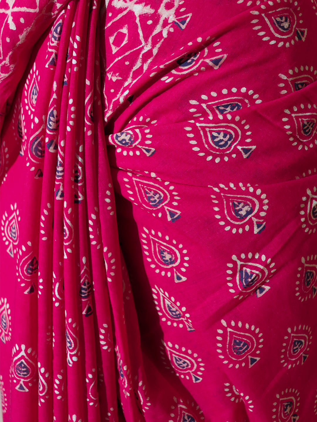 Women Cherry Red Soft Cotton Printed Saree SCS167
