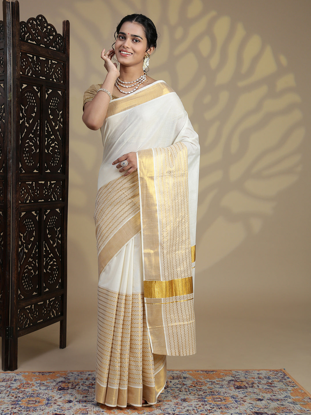 Women Traditional Kerala Cream Plain with Stripes Saree KS225