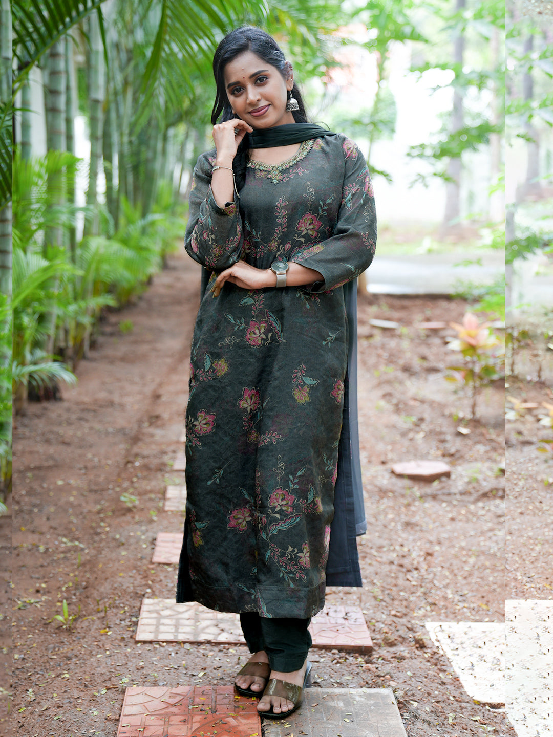 Women Greyish Green MM Silk Printed Kurti Set EKS129