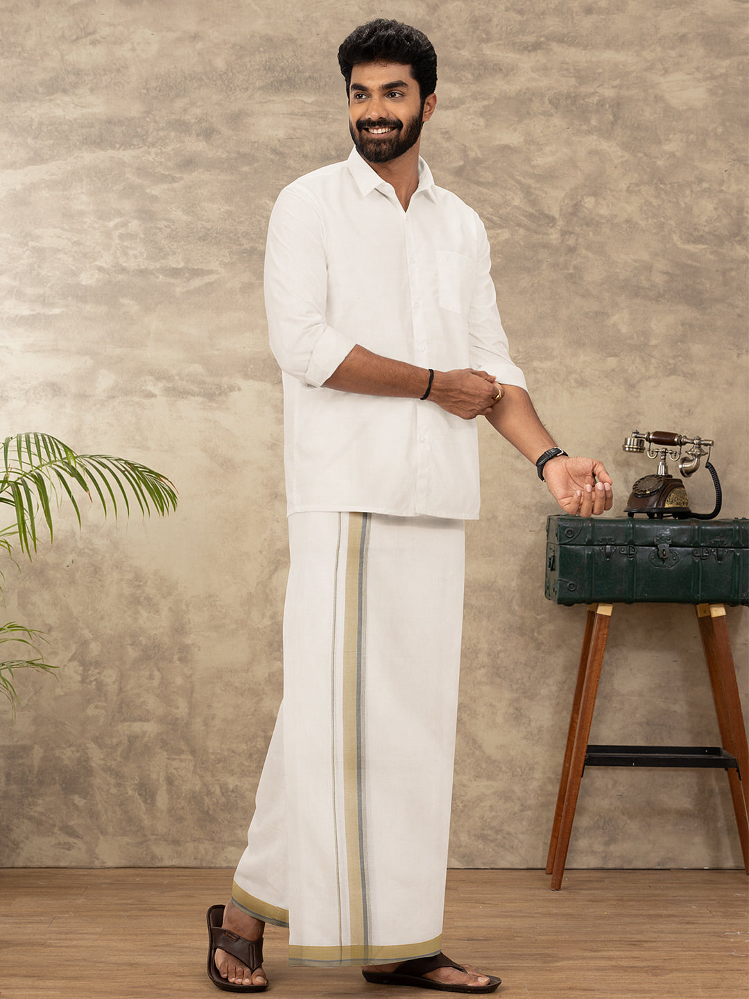 Men Kora Cotton Double Layer Dhoti with Fancy Border Rivan Kora Fancy RKF01