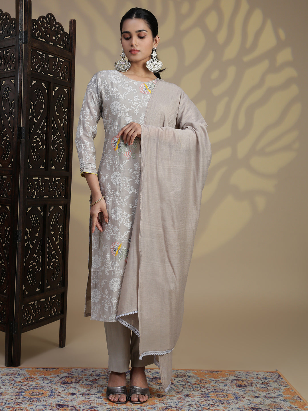 Women Light Grey MM Silk Embroidery Kurti Set EKS99