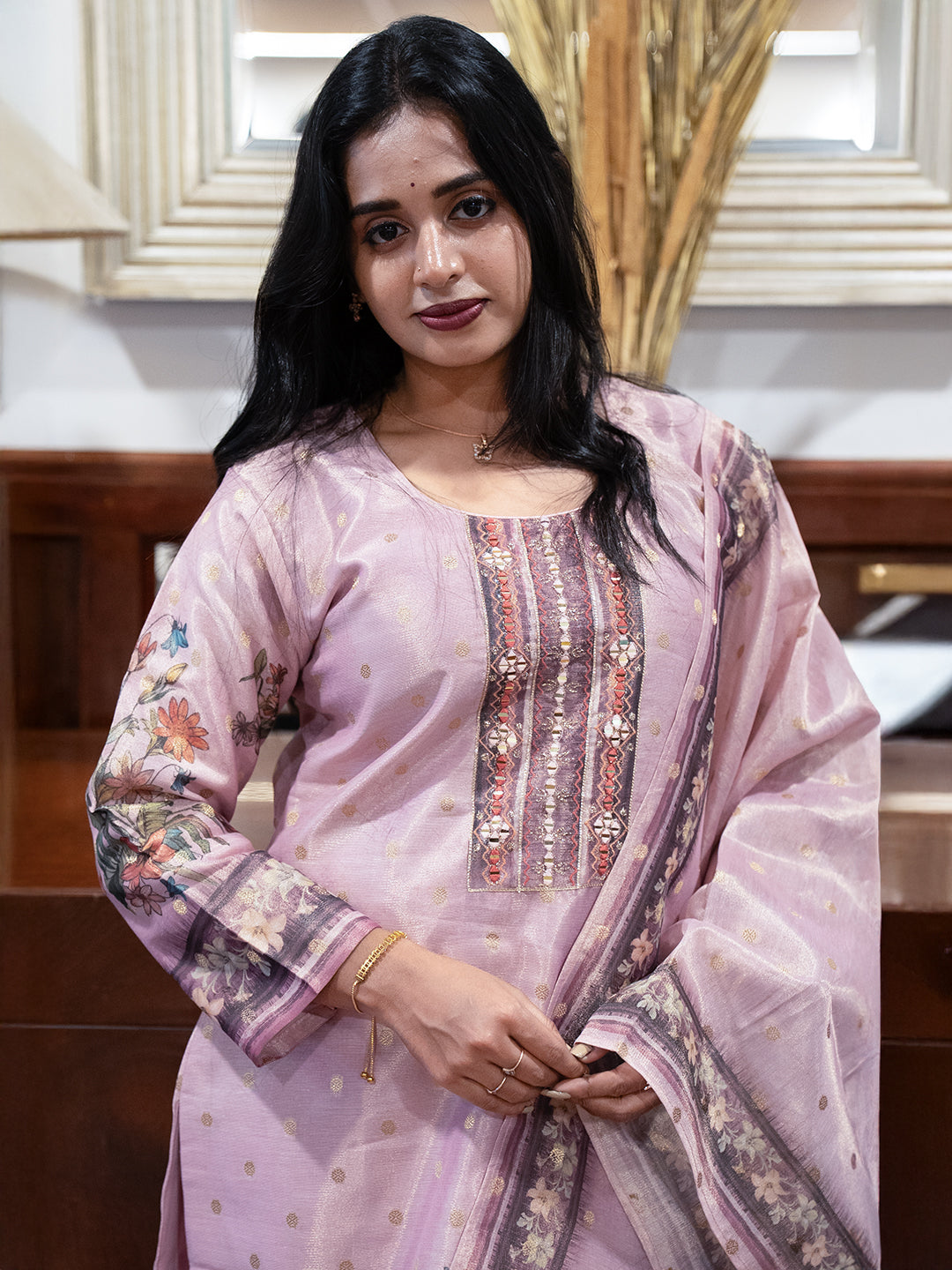 Women Pink MM Silk Printed Kurti Set EKS108