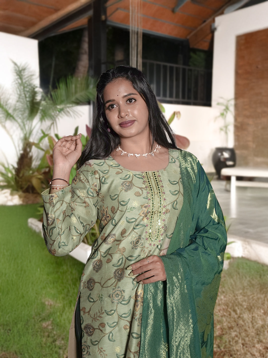 Women Green MM Silk Printed Kurti Set EKS120