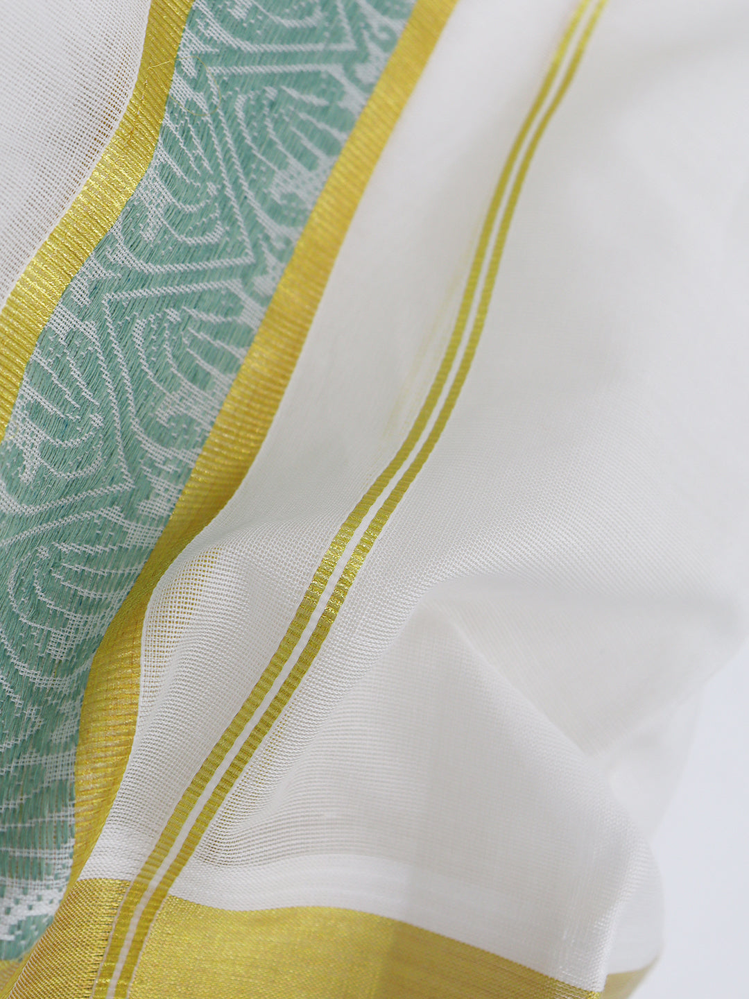 Men Premium Handloom White Dhoti with Fancy Border HLM75