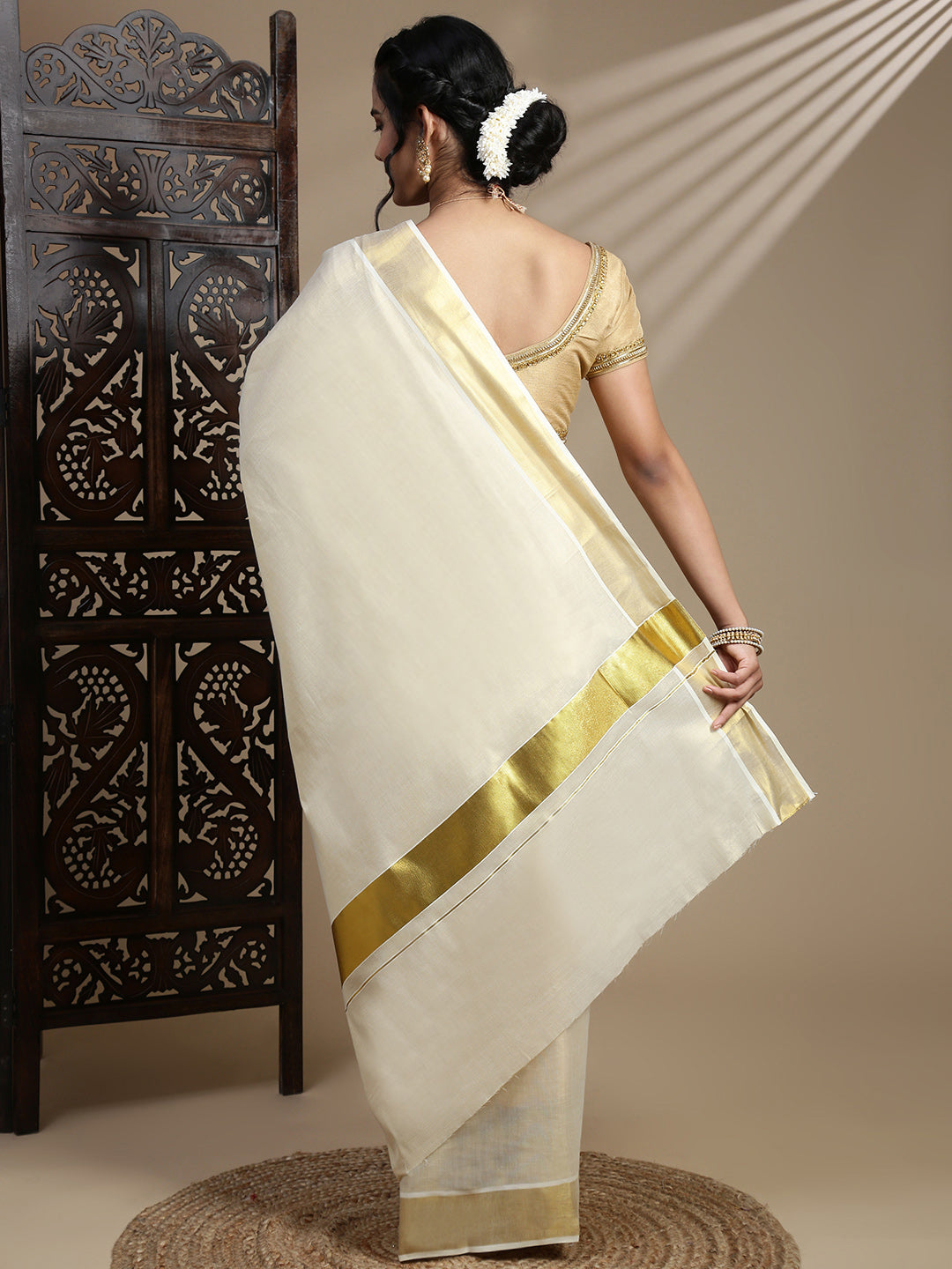 Women Kerala Tissue Gold Plain Saree KS219