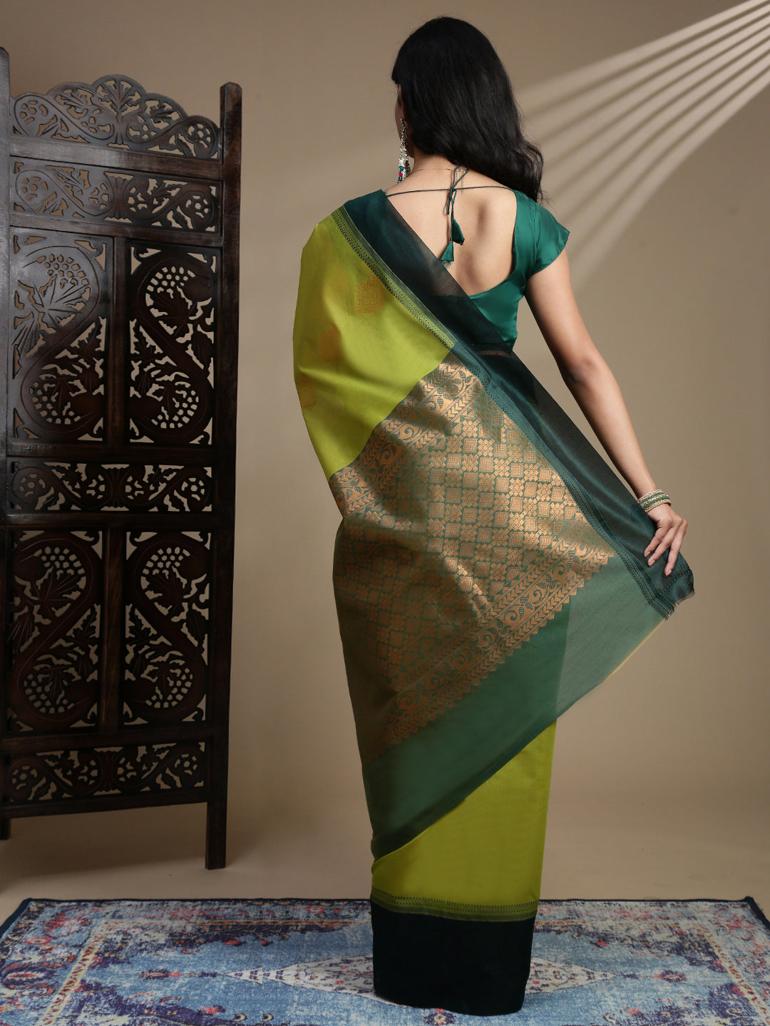 Women Kora Cotton Fancy Light Green Saree SK113