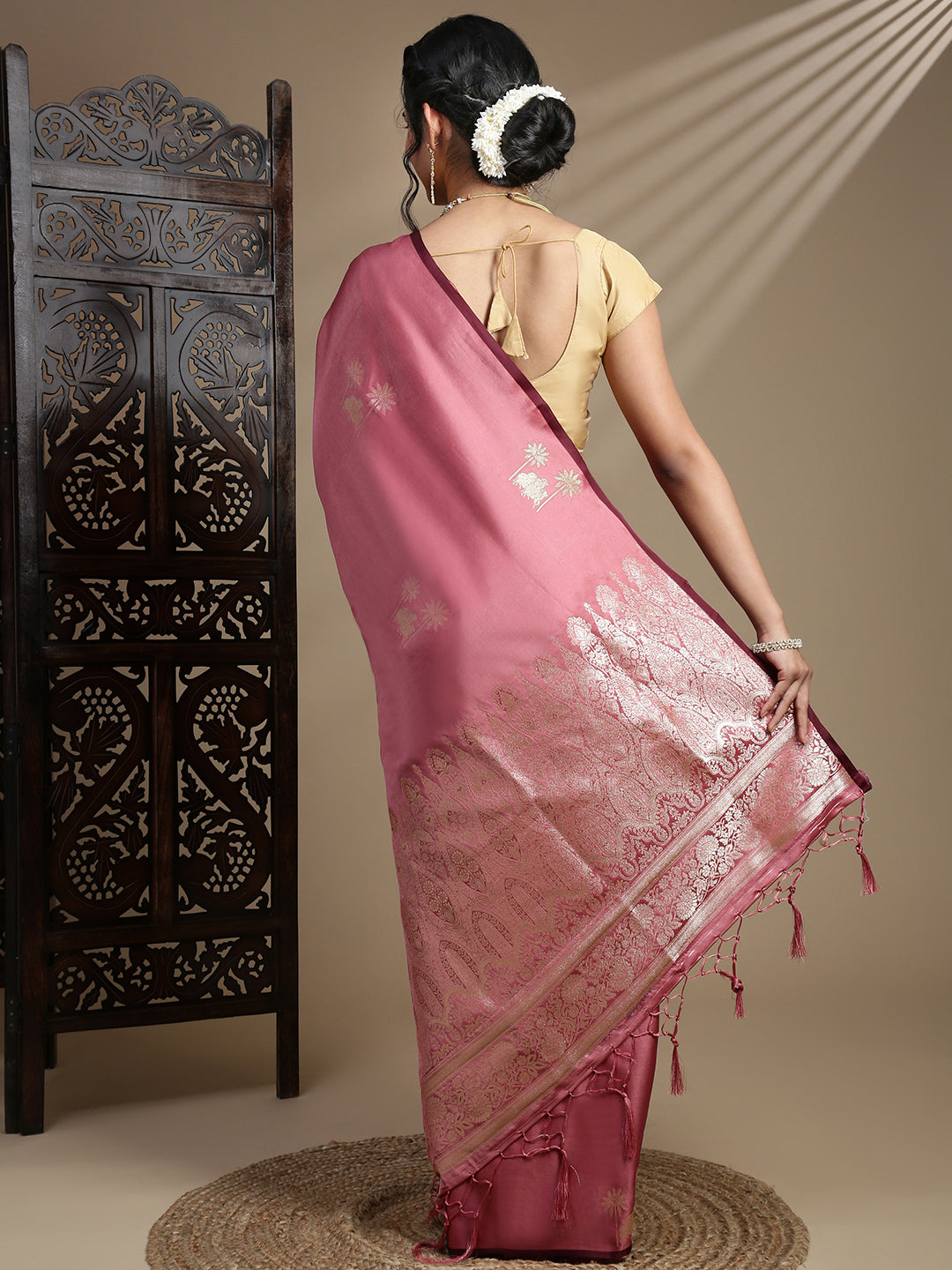 Women Flamingo Pink Soft Silk Saree SS388