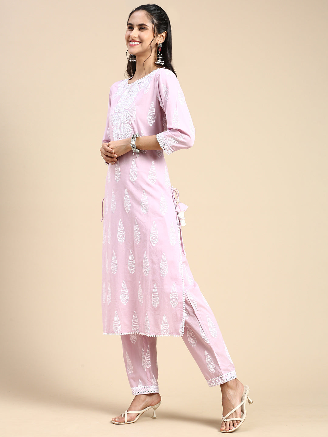 Women Embroidered & Printed Pink Kurti Set EKS02-side view