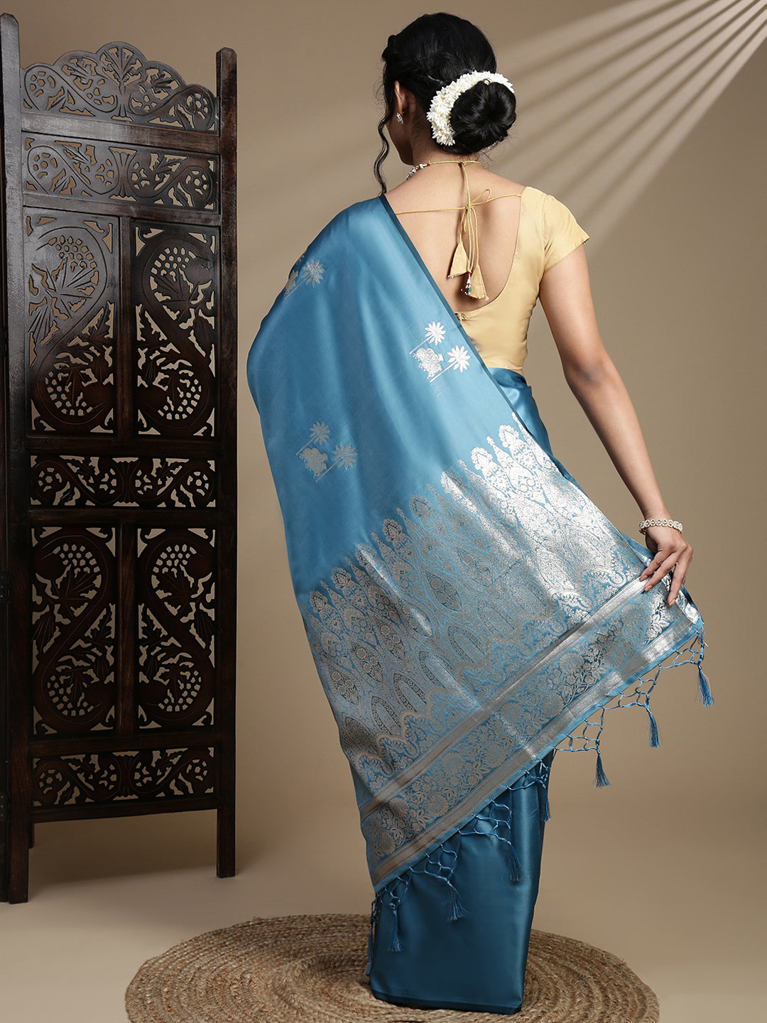 Women Blue Soft Silk Saree SS389