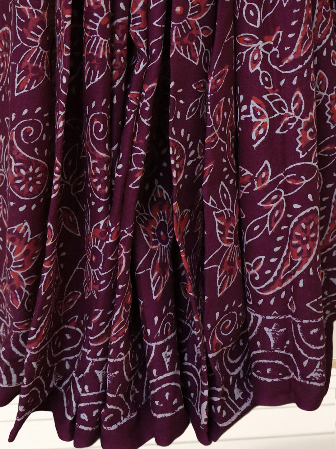 Women Burgendy Soft Cotton Printed Saree SCS168