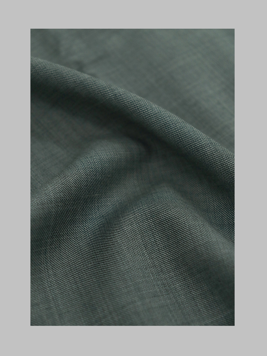 Men Wool Blended Dark Green Plain Suiting Fabric Star Wool