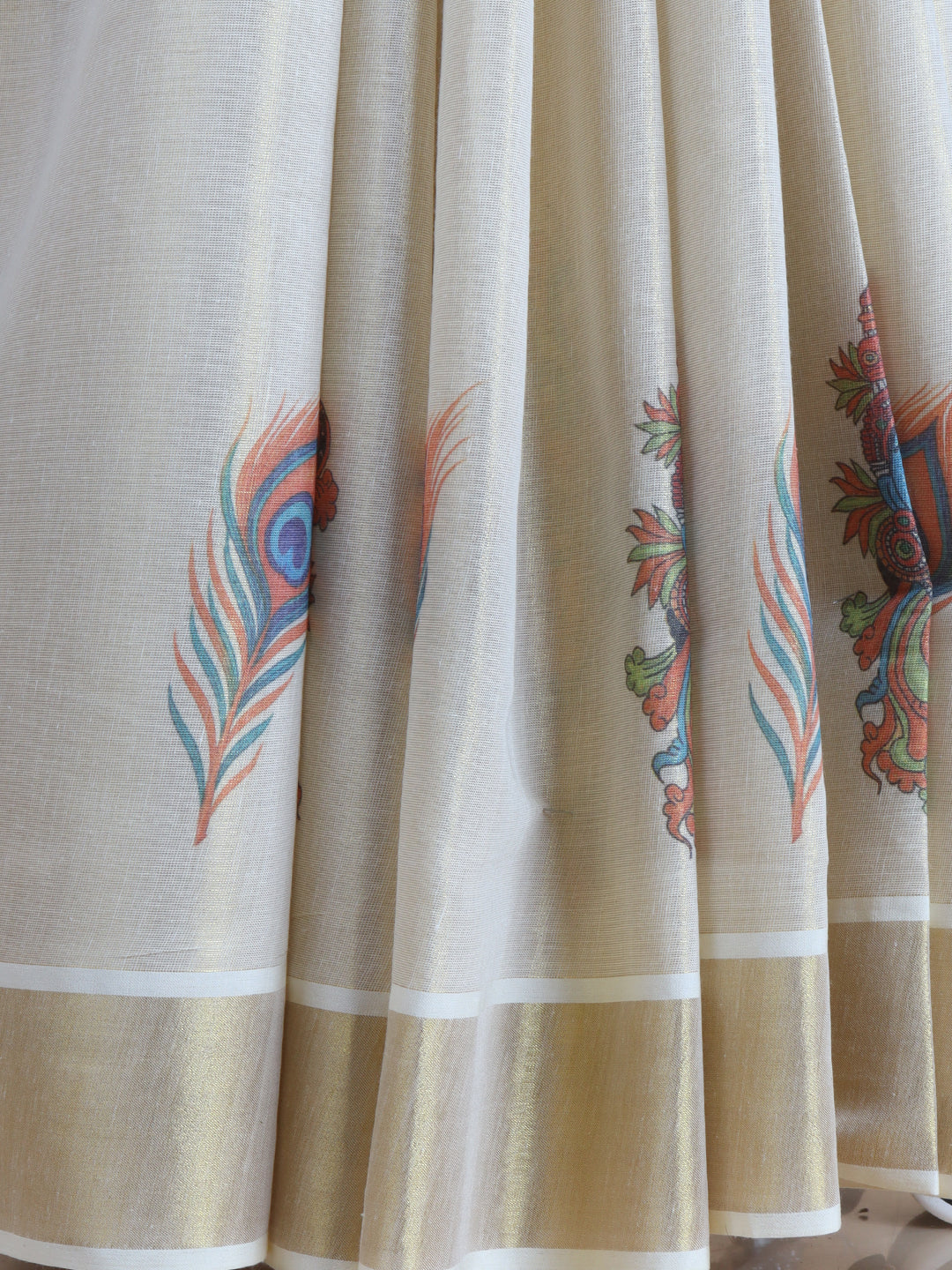 Women Kerala Tissue Gold Saree KS212