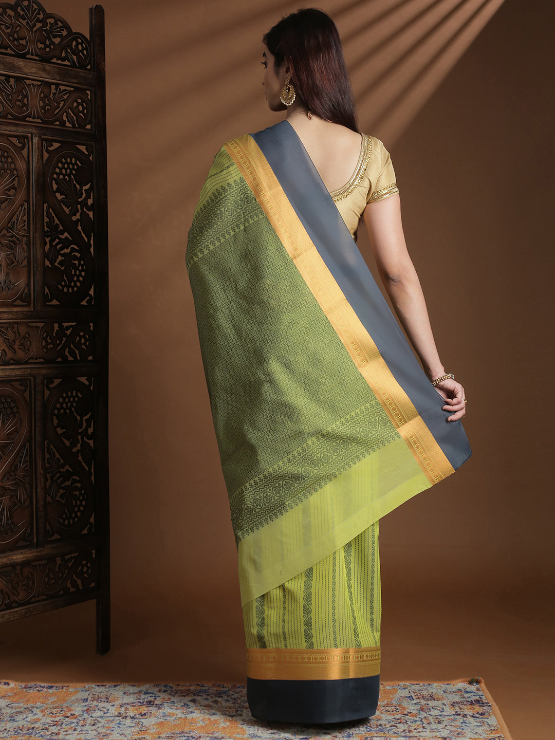 Women Peridot Green Kora Cotton Saree SK133
