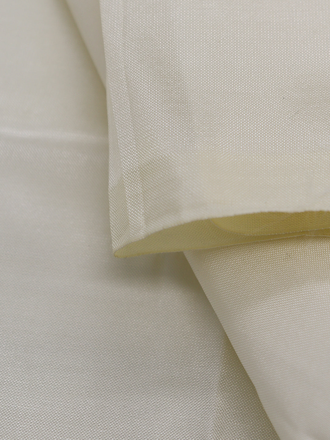 Men Silk Cream Shirting Fabric