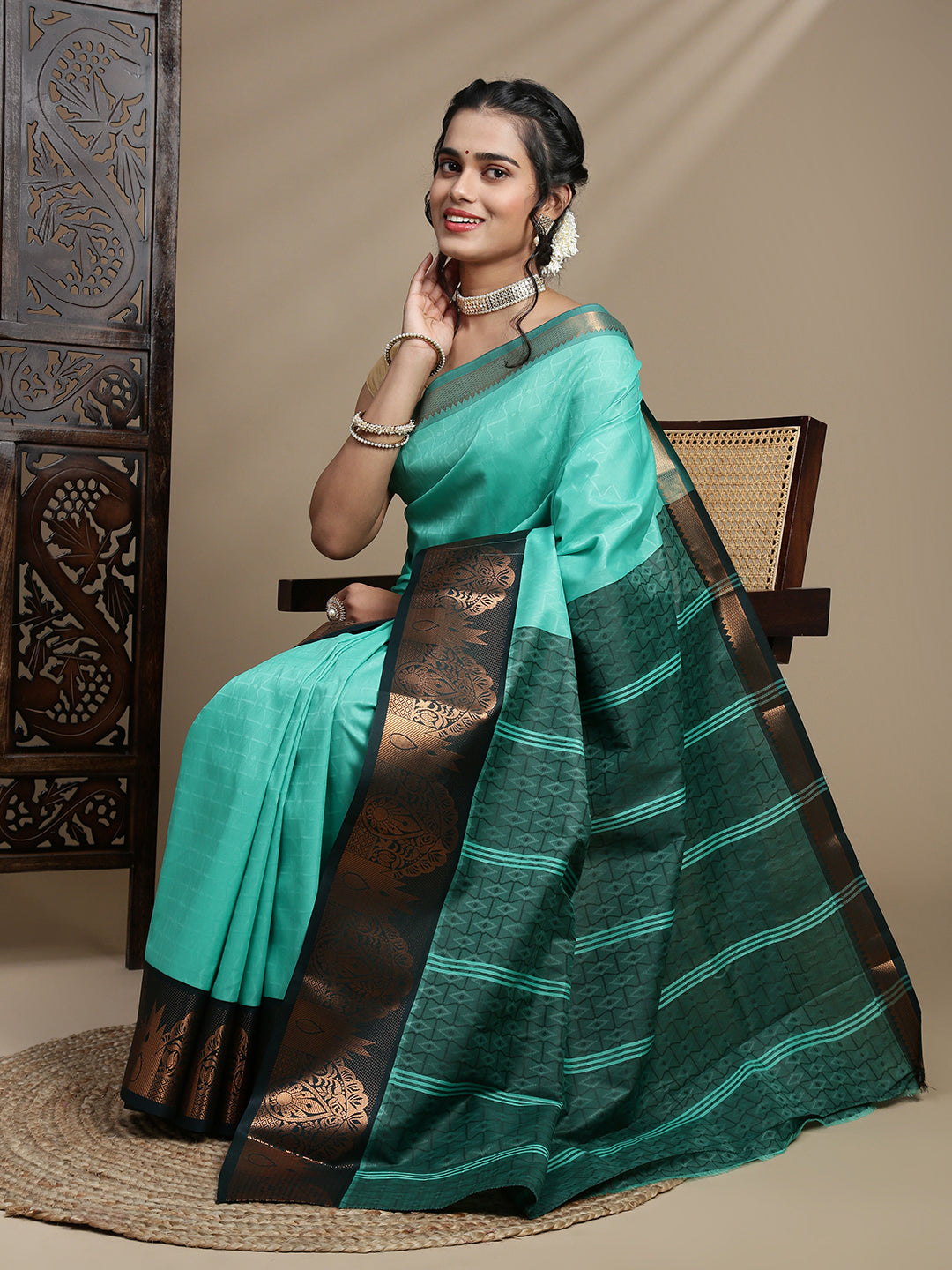 Women Green Art Silk Saree ASS124