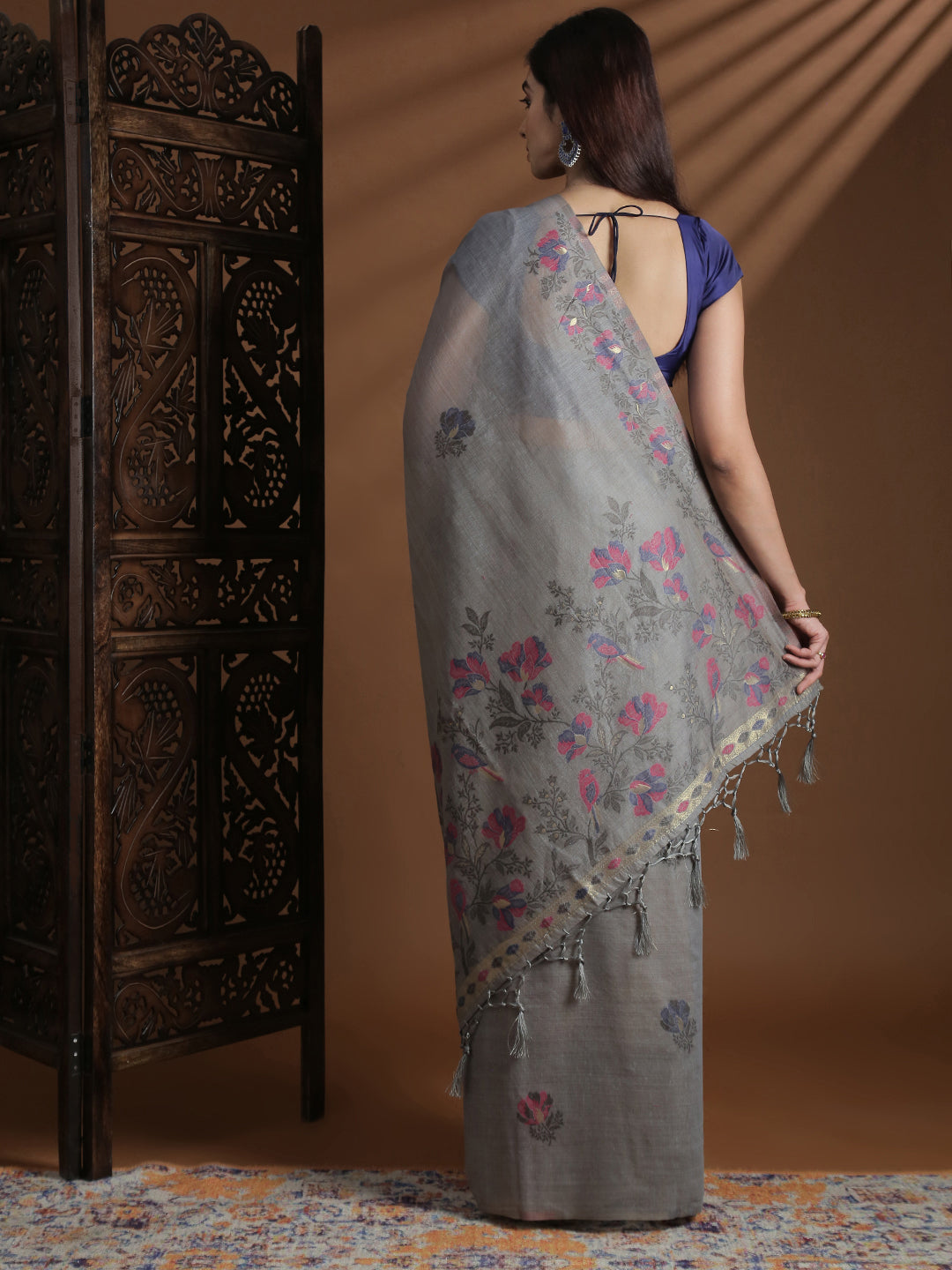 Women Grey Cotton Weaving Saree PCS250
