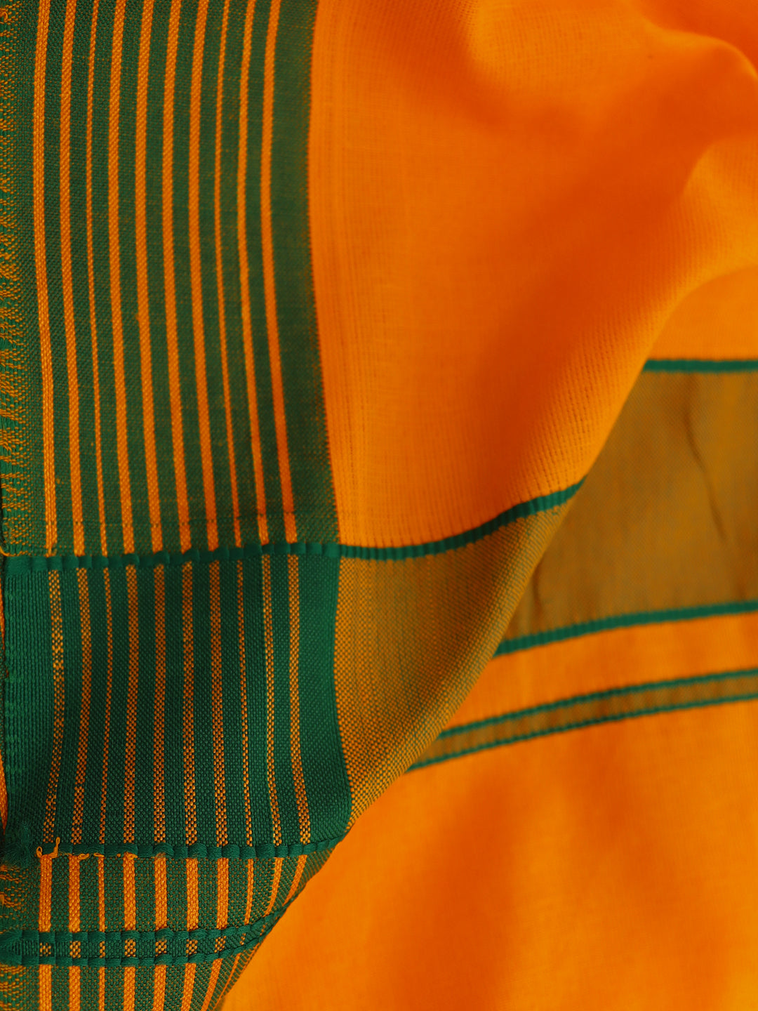 Men Panchakacham with Angavasthram Mango (9+5) Thomala