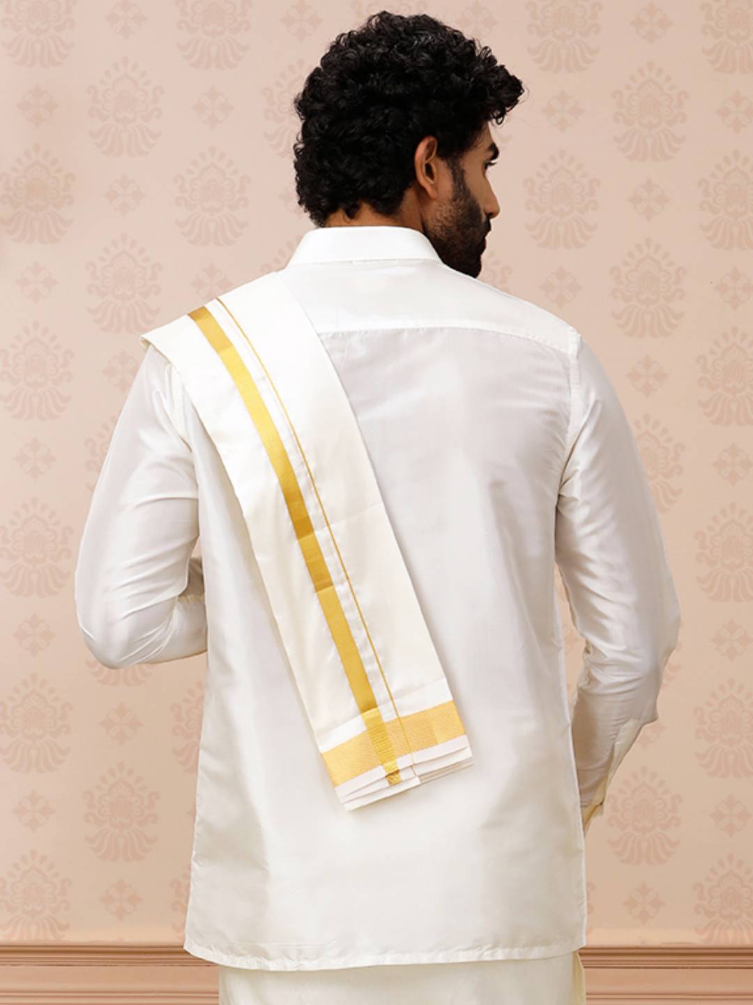 Men Pure Silk Cream Towel with 1 1/2" inch Jari Border Rajahamsa