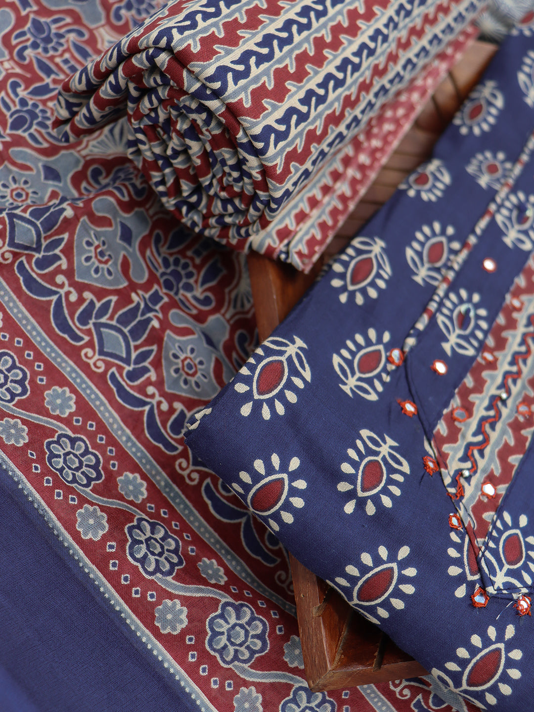 Women Pure Cotton Printed Dress Material Dark Blue DM351