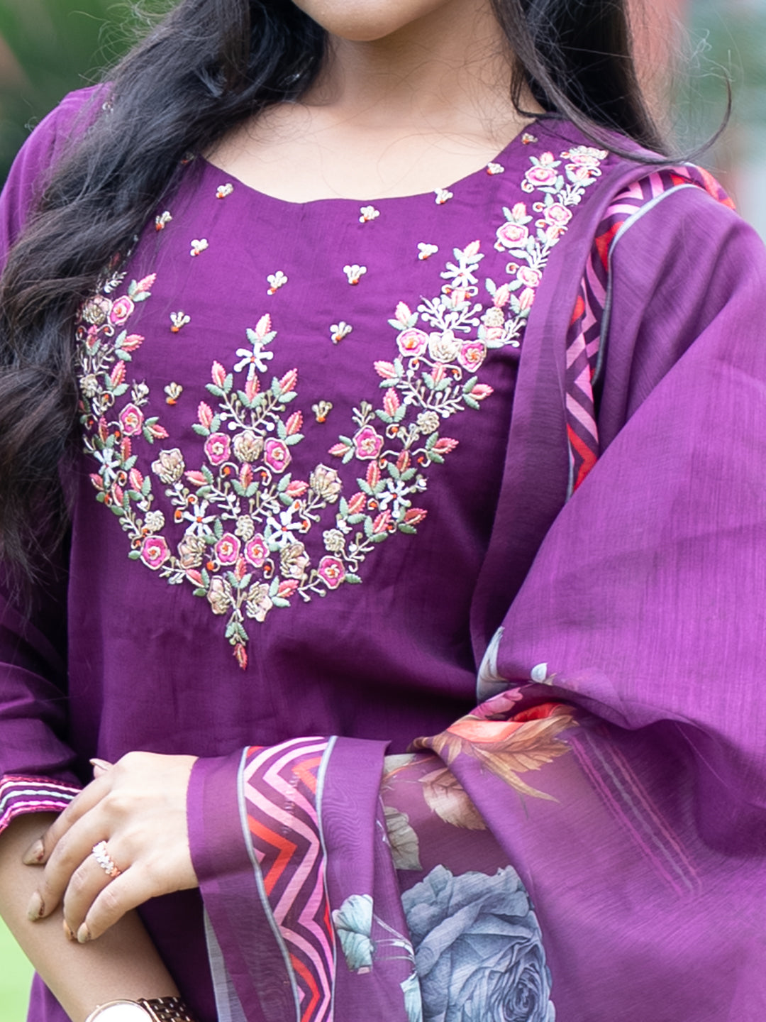 Women Dark Purple MM Silk Embroidered Kurti Set EKS125
