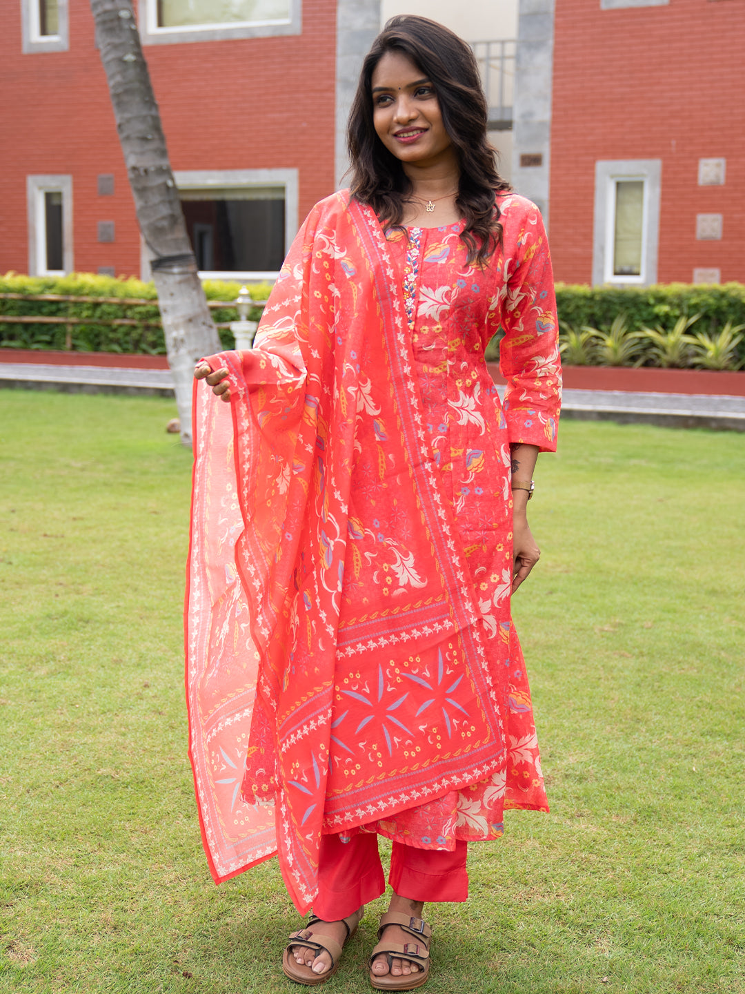 Women Coral Red MM Silk Printed Kurti Set EKS122