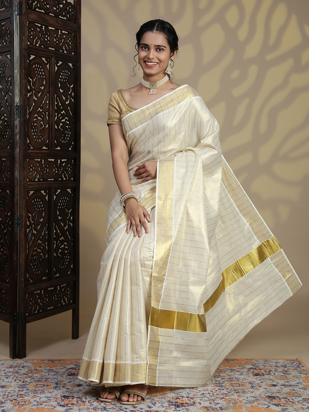 Women Kerala Tissue Gold Stripes Saree KS220