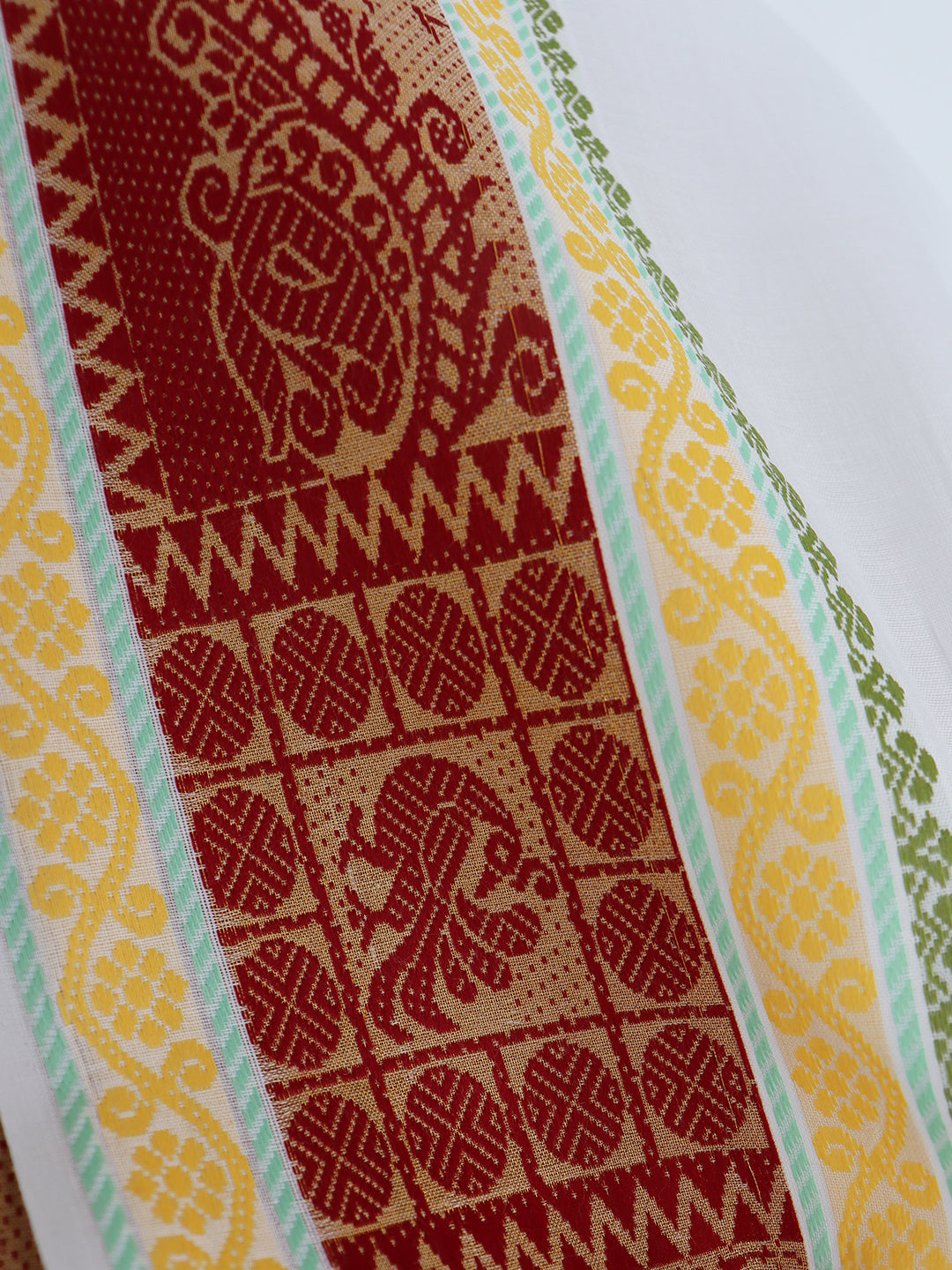 Men Cotton Maroon Fancy Border Panchakacham with Angavasthram Vishvadeva (9+5) VD04