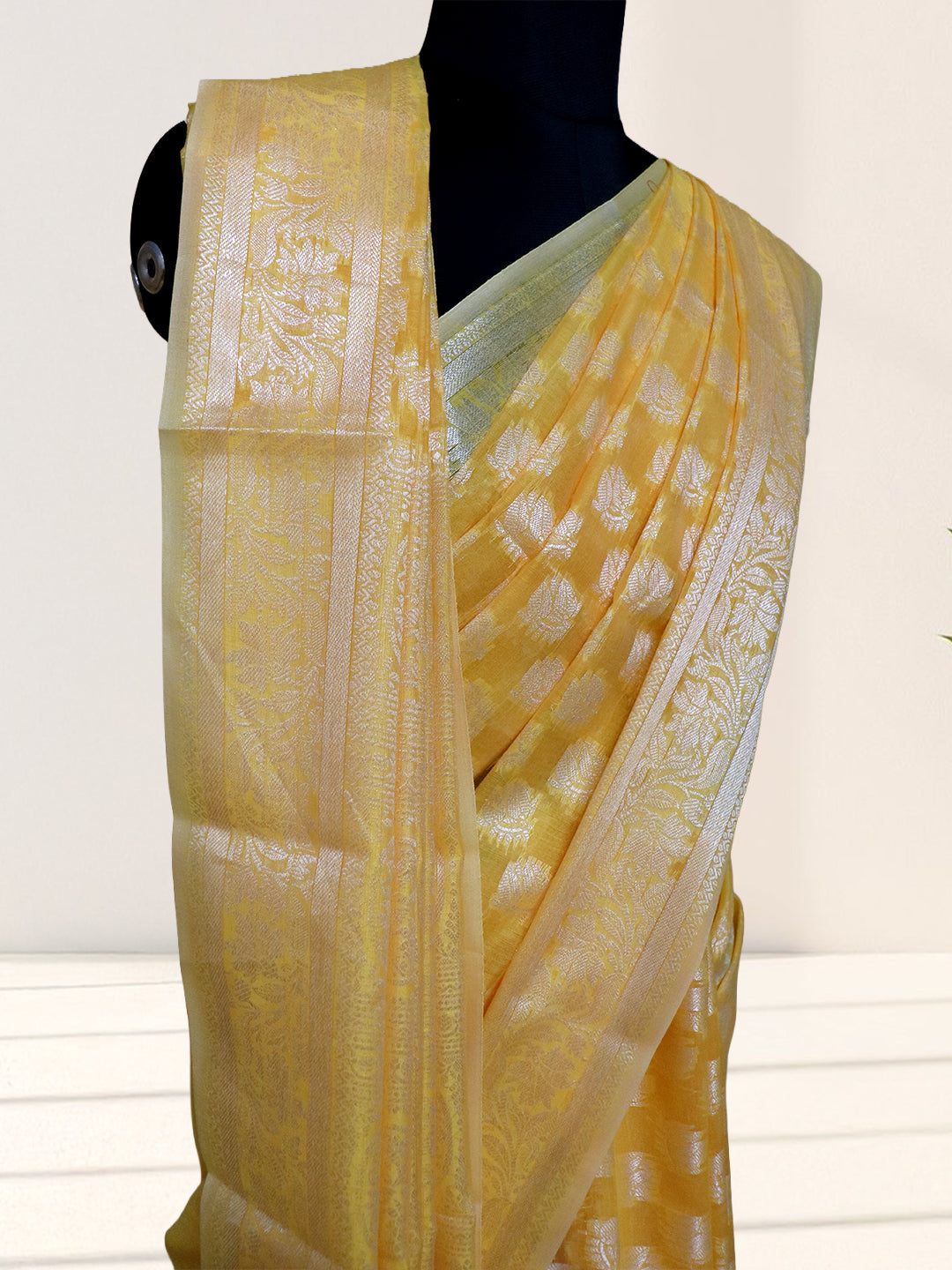Women Yellow Cotton Saree PCS242