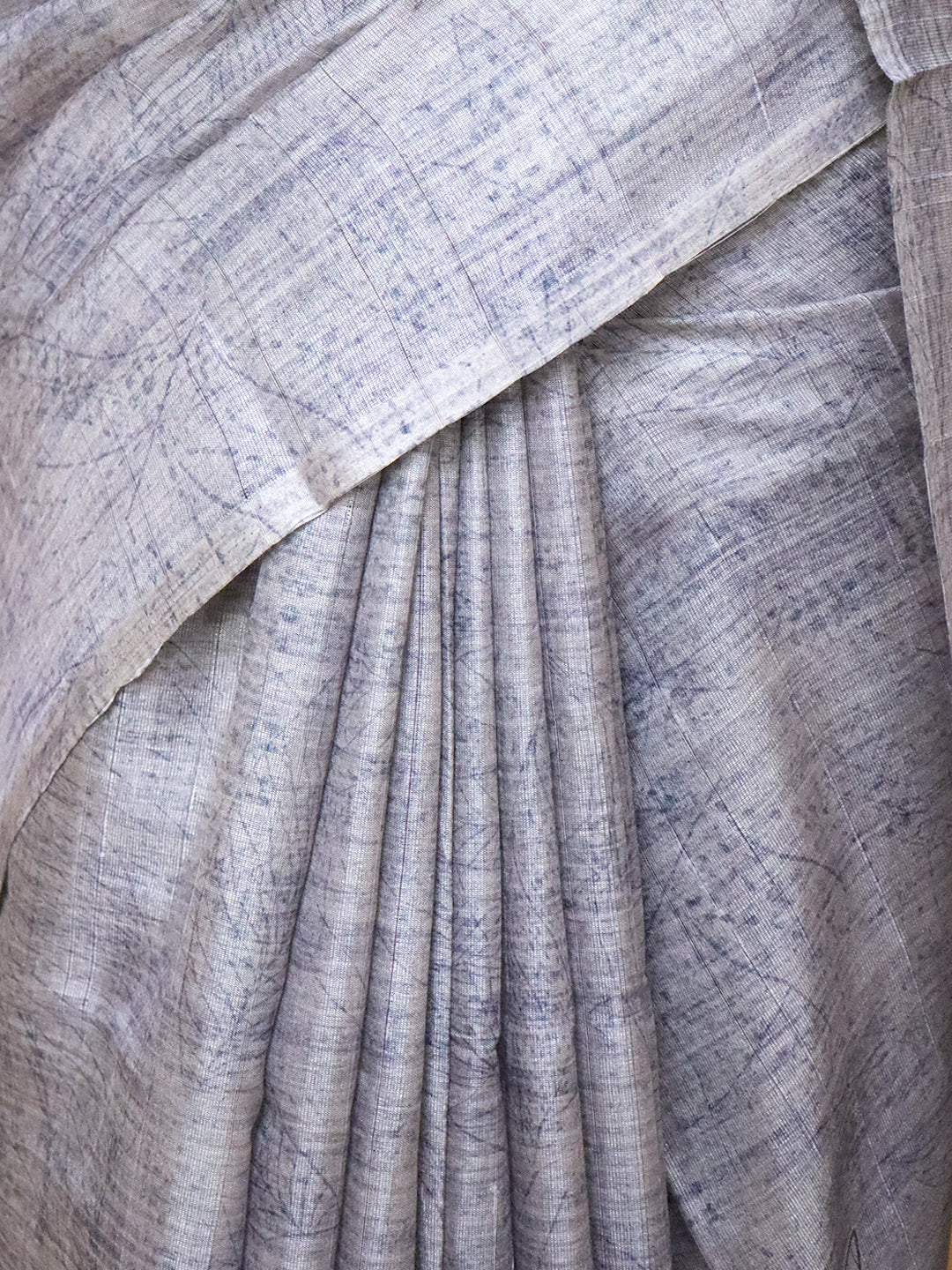 Women Light Lavender Semi Tussar Printed Saree ST310