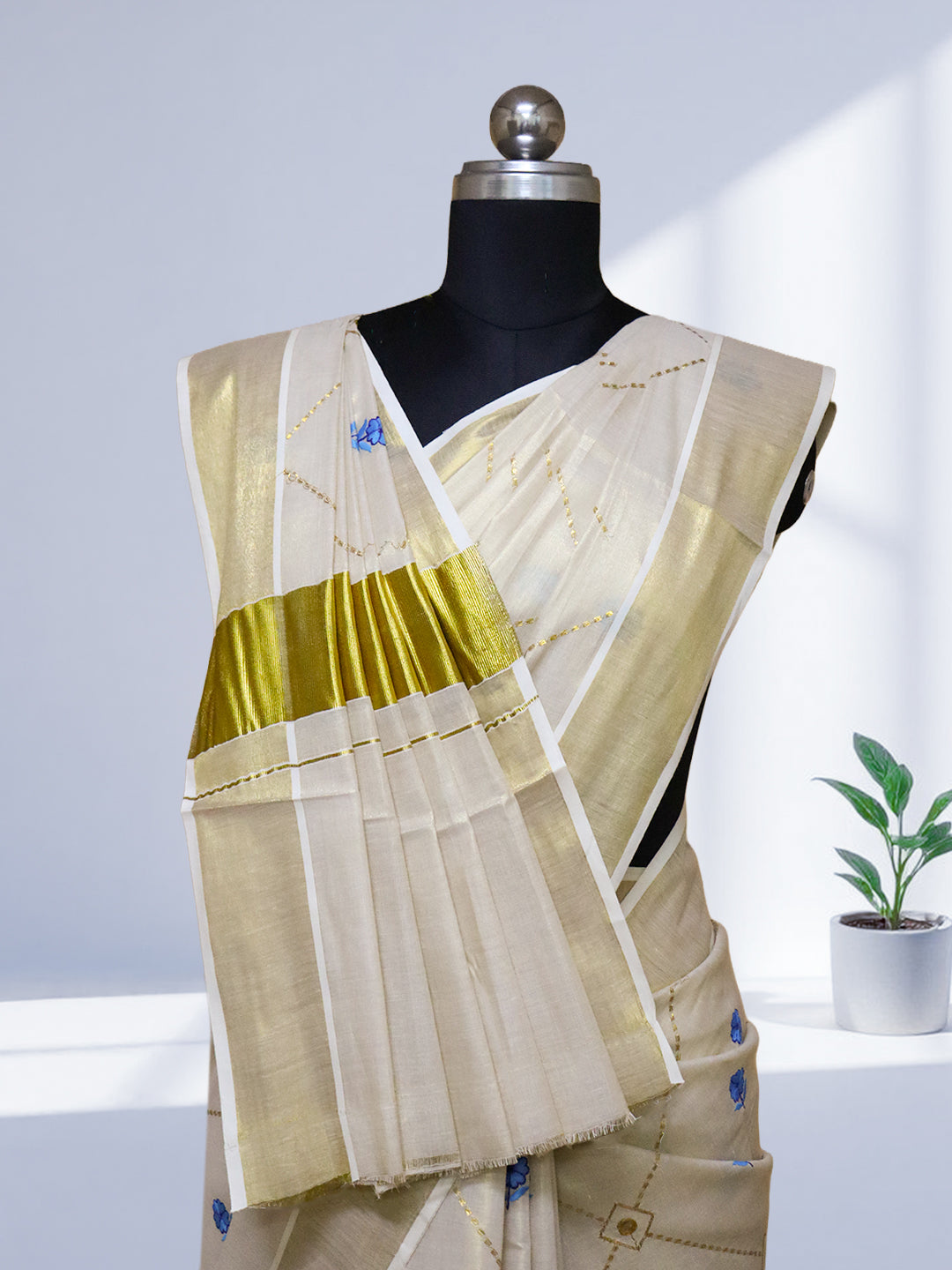 Women Kerala Tissue Gold with Flower Embroidery Saree KS211