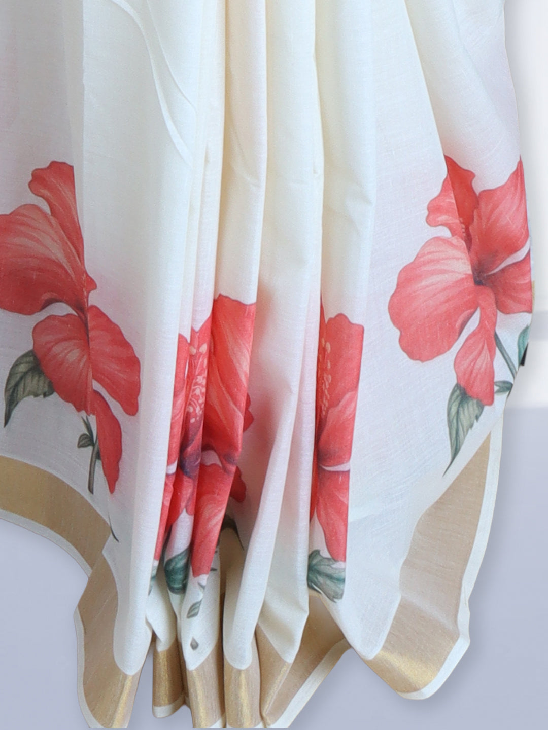 Women Kerala Cream Flower Design with Gold Border Saree KS208