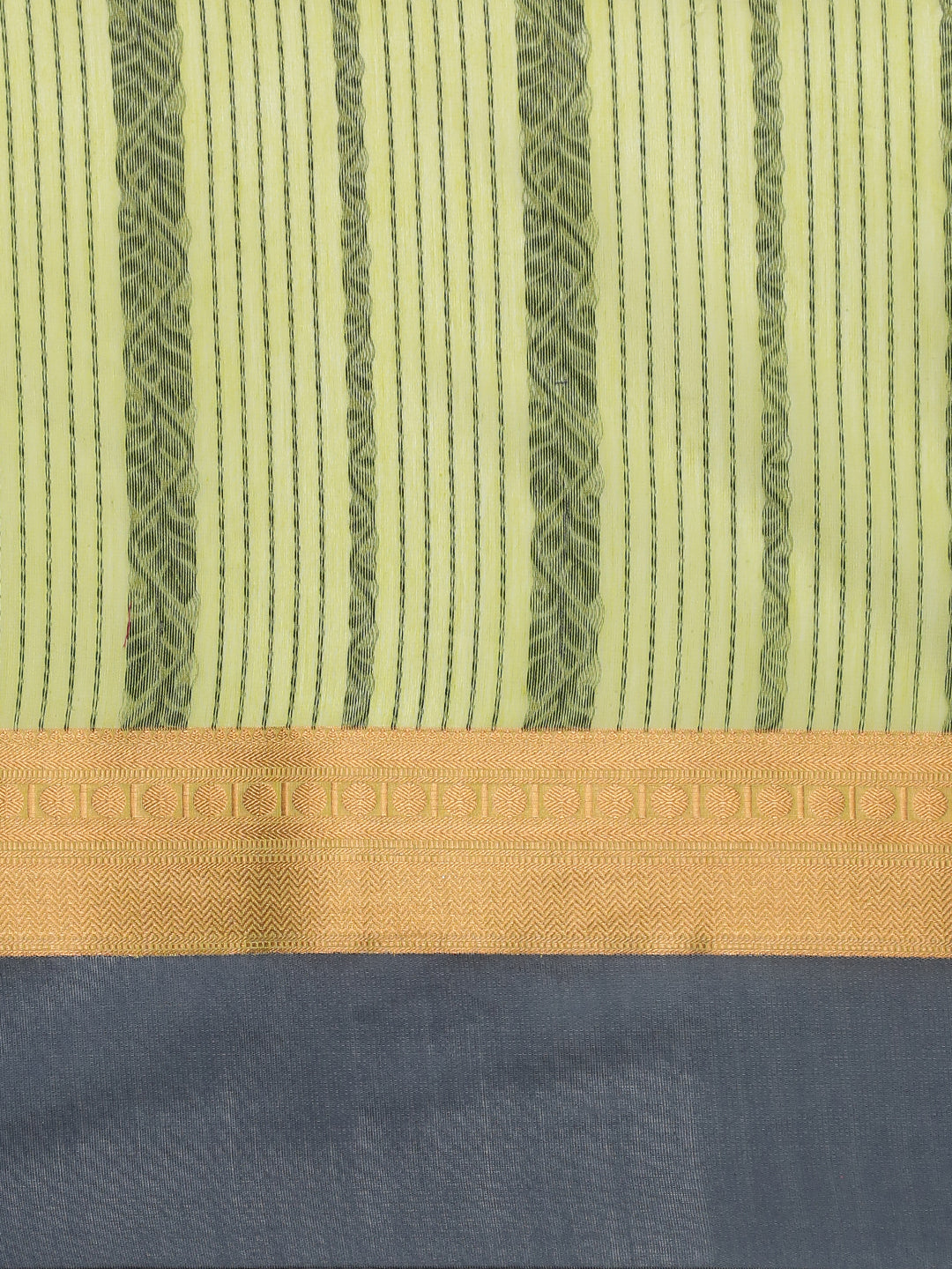 Women Peridot Green Kora Cotton Saree SK133