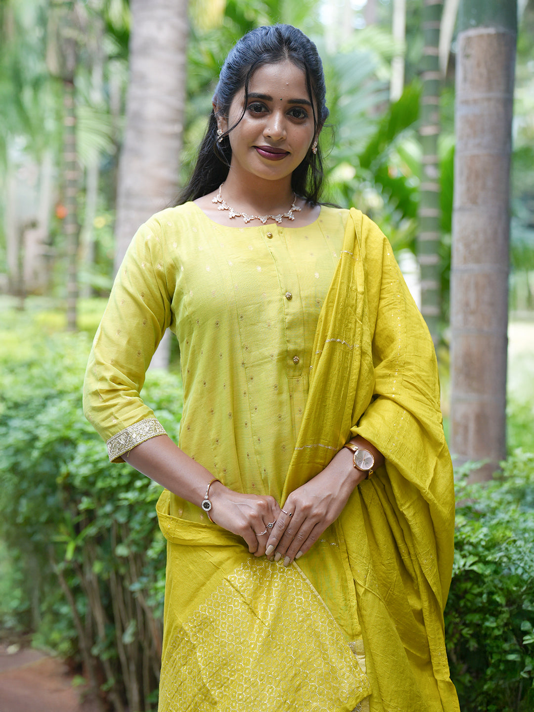 Women Green Cotton Mix Weaving Embroidered Kurti Set EKS103