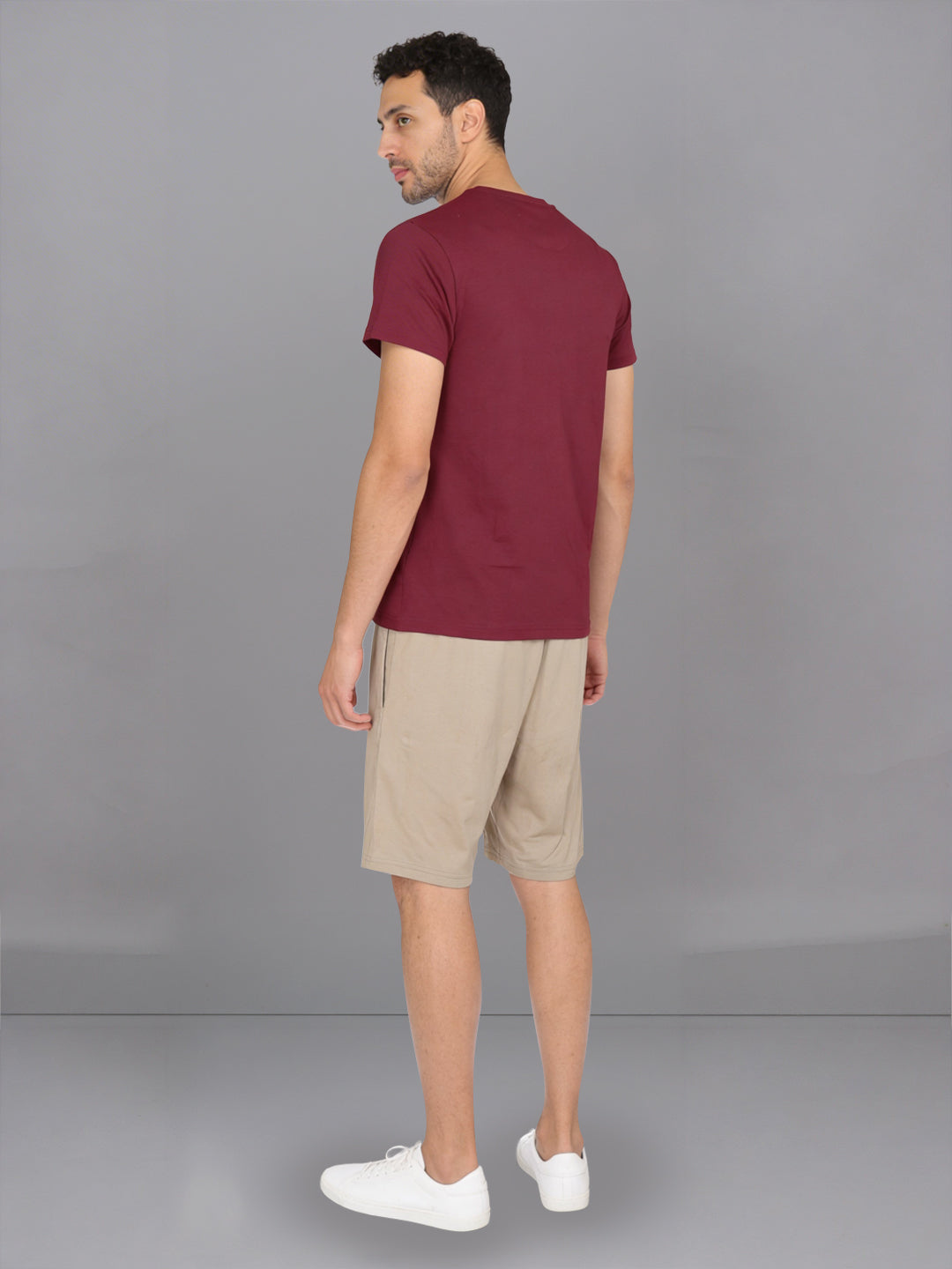 Men Burgandy Crew neck T-Shirt with Beige Shorts Combo ES6