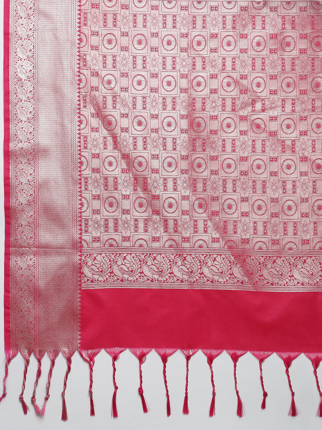 Women Soft Silk Saree Grey with Pink SS407