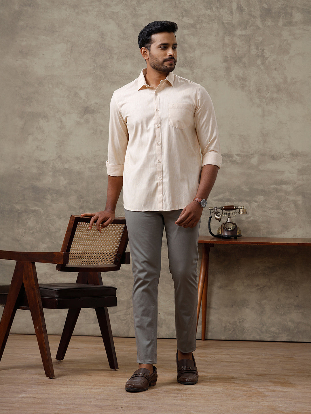 Men Cotton Rich Shirt Light Brown T44 TT1
