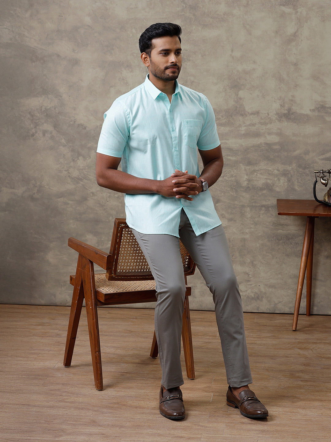 Men Cotton Rich Shirt Light Green T44 TT5