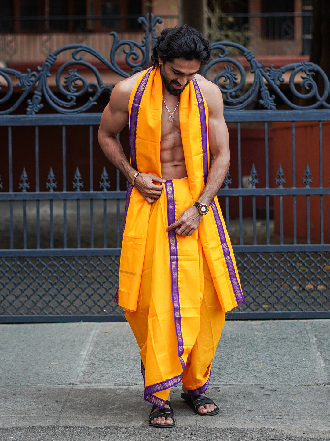 Men Panchakacham with Angavasthram Mango (9+5) Shreeman Pet