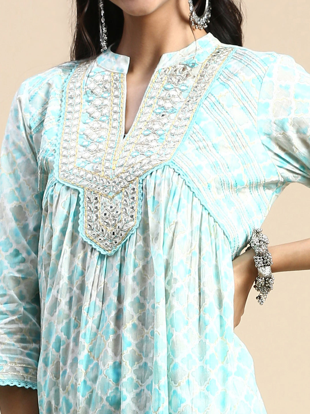 Women Cotton Blue Collar Neck Print & Embroidered Kurti Set PKS14-Zoom view