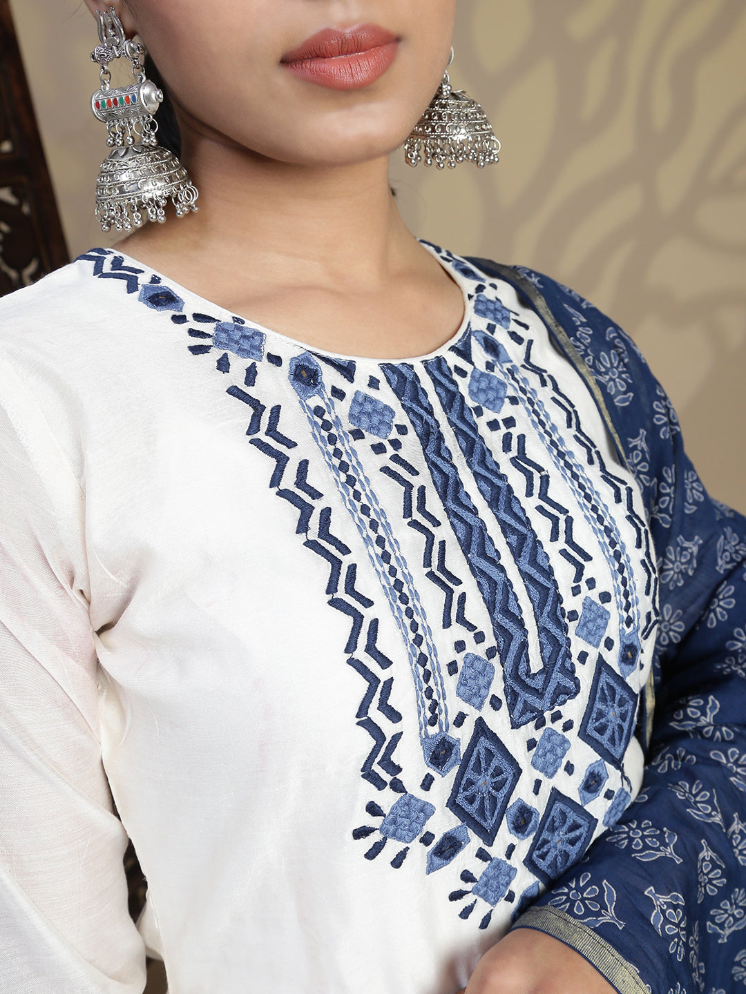 Women Cream MM Silk Printed Kurti Set EKS126