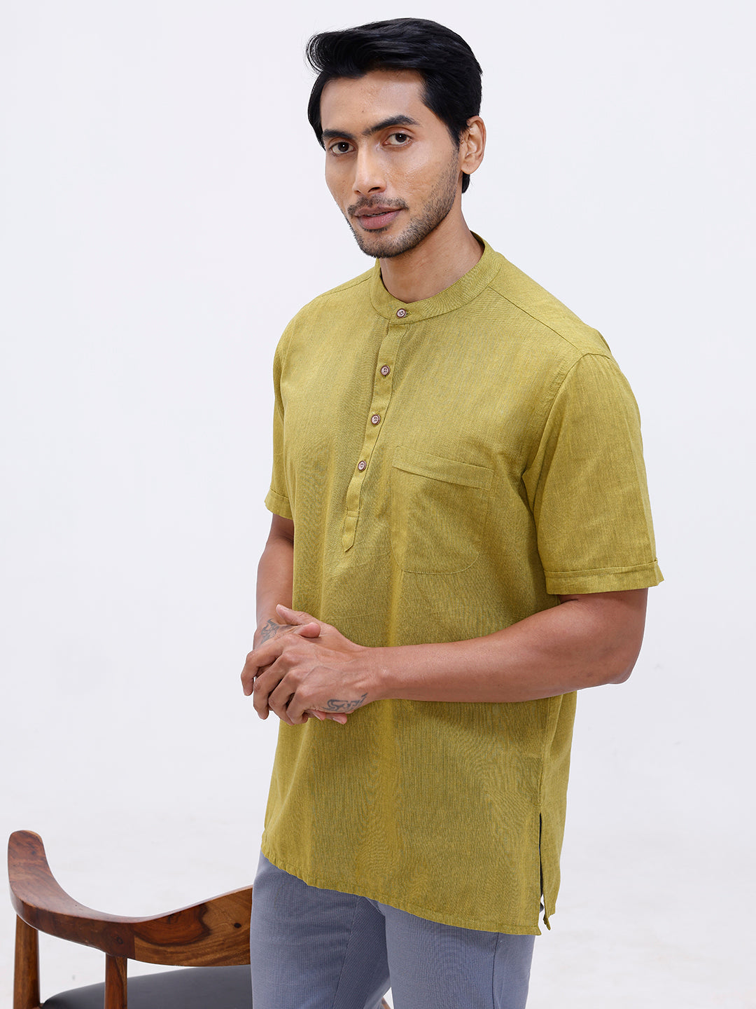 Men Cotton Short Length Plain Pocket Kurta Pale Green PC26
