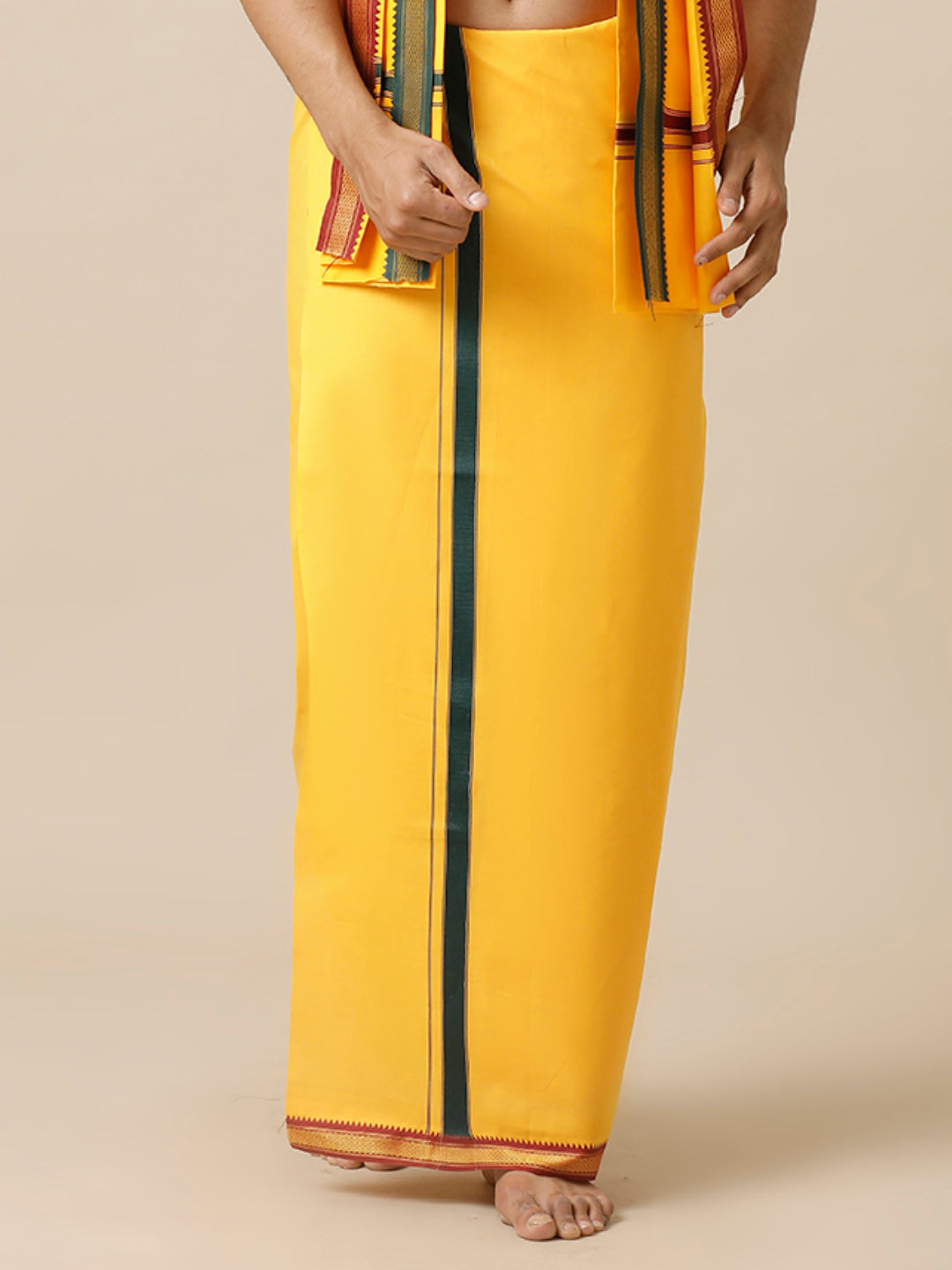 Men 100% Cotton Single Layer Mango Dhoti with Mayilkhan Border Brindhavan