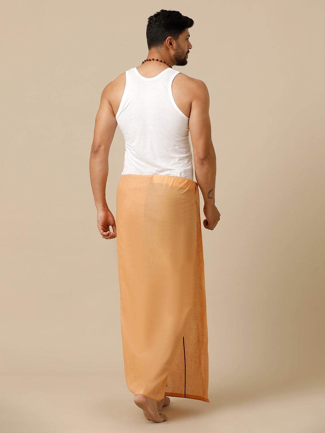 Men Cotton Blend Single Layer Kaavi Dhoti with Small Border