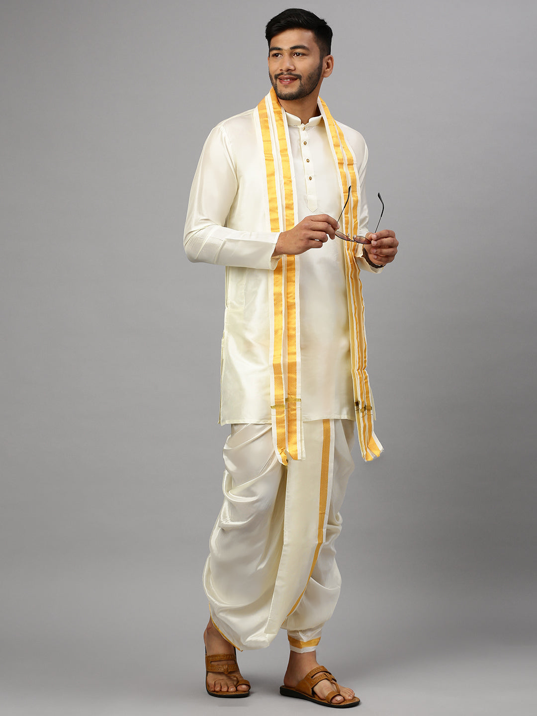 Men Silk Kurta and Readymade Panchakacham Set 3/4" inch Jari Border