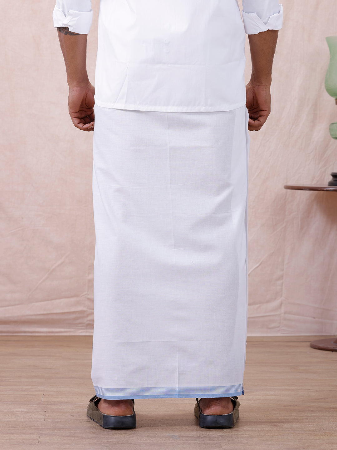 Men 100% Cotton Single Layer White Dhoti with Fancy Jari Border HW05