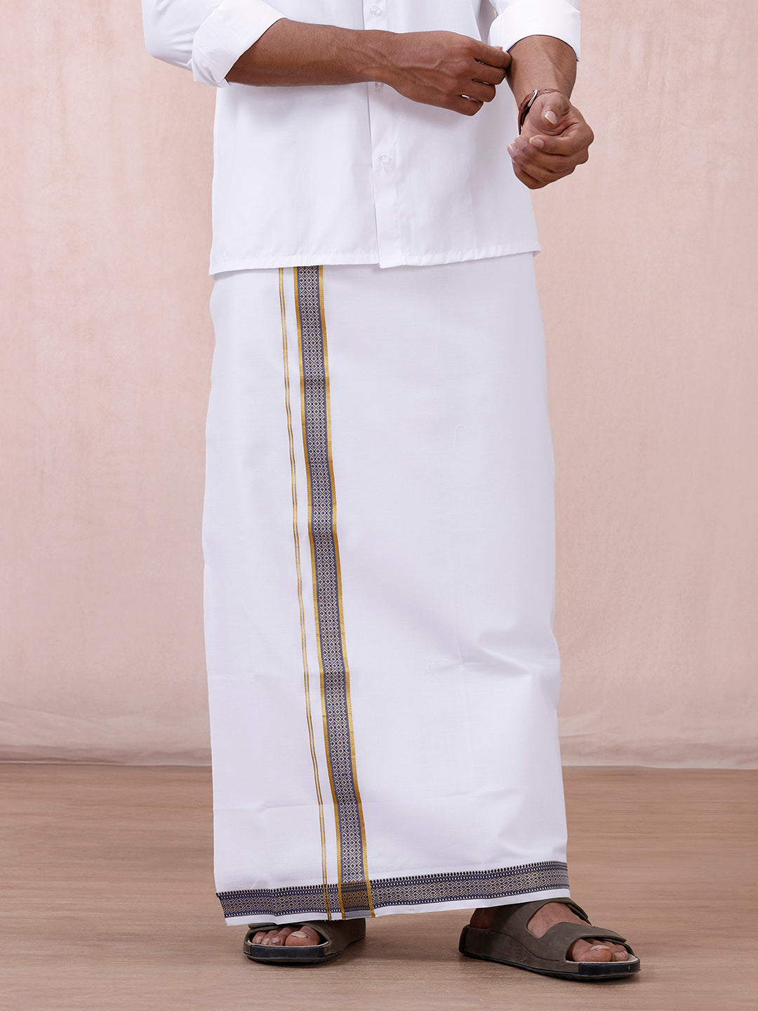 Men 100% Cotton Single Layer White Dhoti with Fancy Jari Border GE04