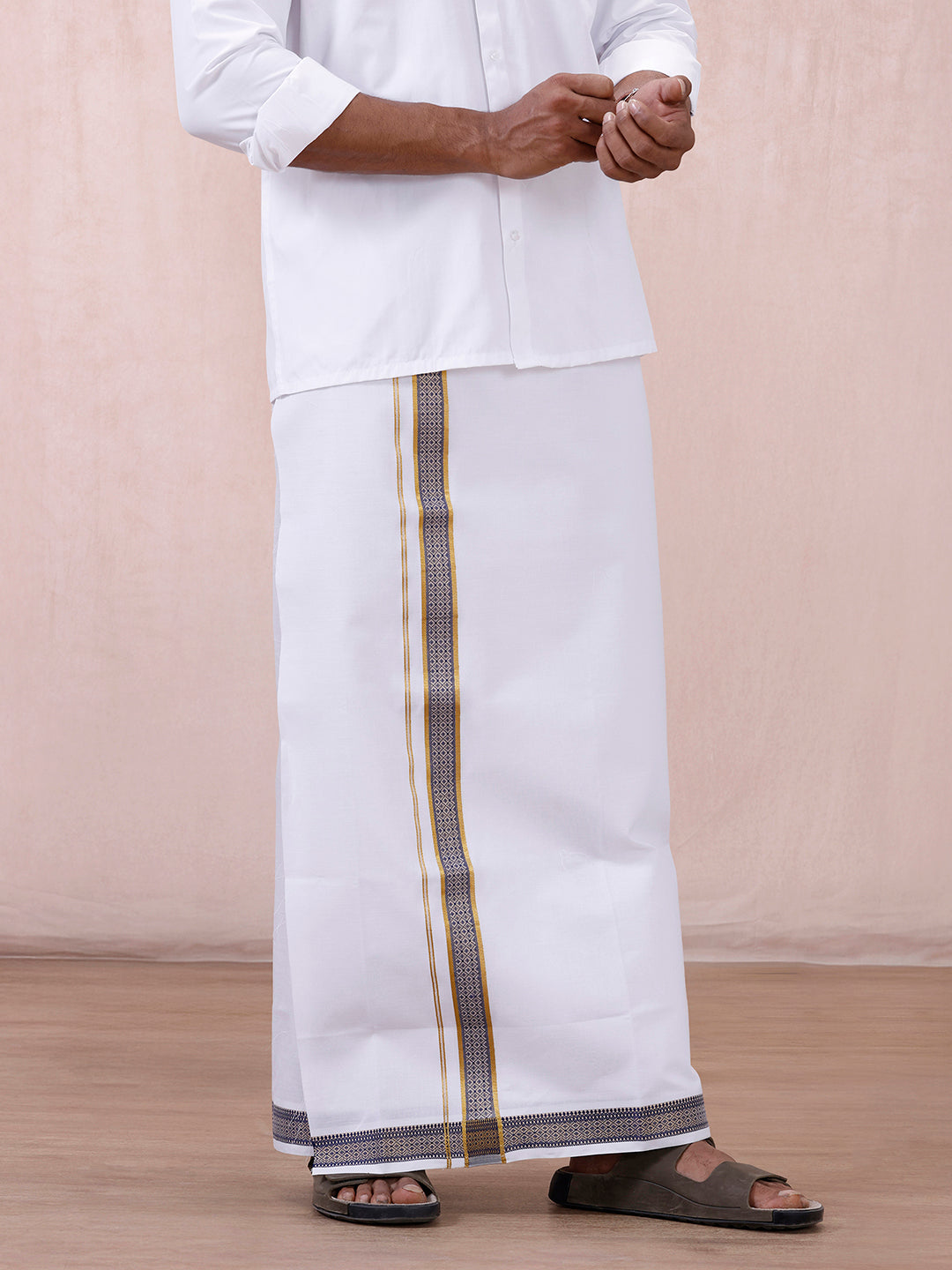Men 100% Cotton Single Layer White Dhoti with Fancy Jari Border GE04