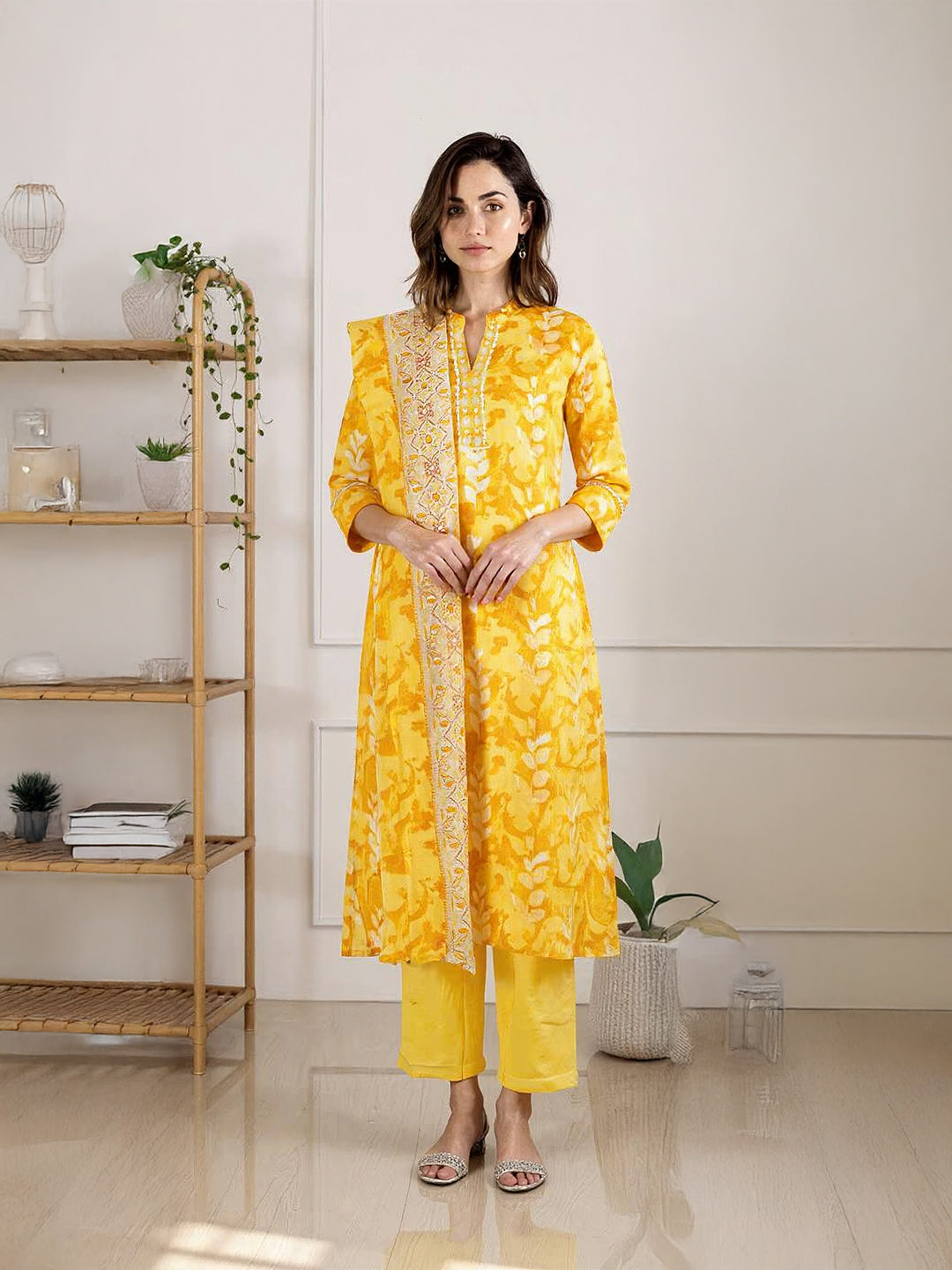 Women Yellow Cotton Kurti Set EKS60