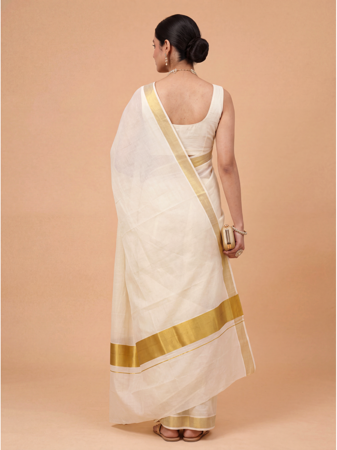 Women Kora Cotton Cream Kerala Saree with Gold Jari KLS34
