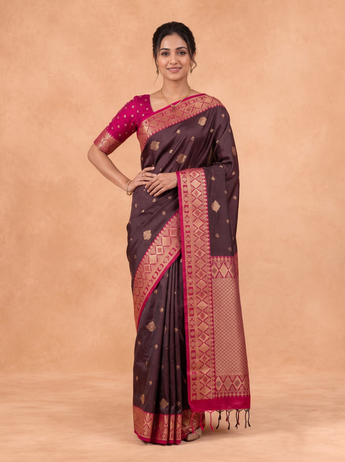 Women Soft Silk Maroon With Brown Saree SS442